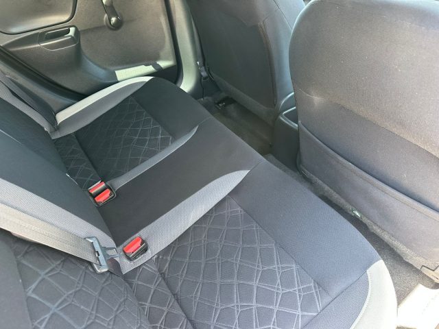 NISSAN Micra usata, con Autoradio digitale