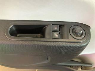 RENAULT Twingo usata 27