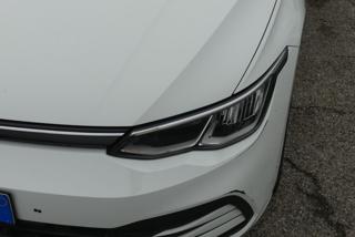 VOLKSWAGEN Golf usata, con Sensori di parcheggio anteriori