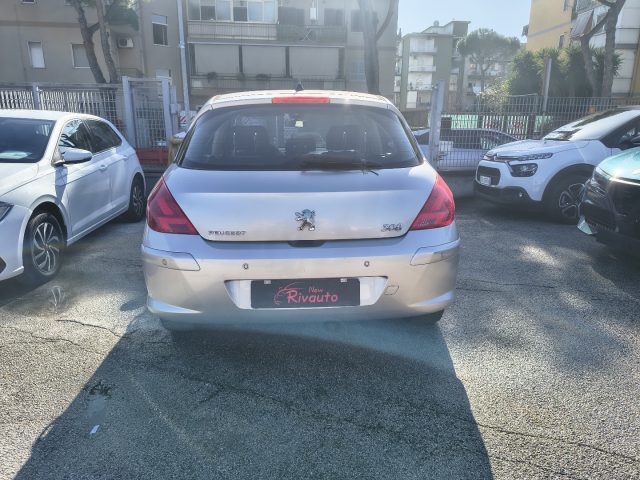 PEUGEOT 308 usata, con Alzacristalli elettrici