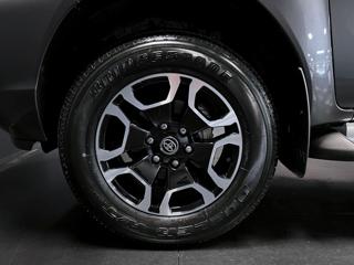 TOYOTA Hilux usata, con Cerchi in lega