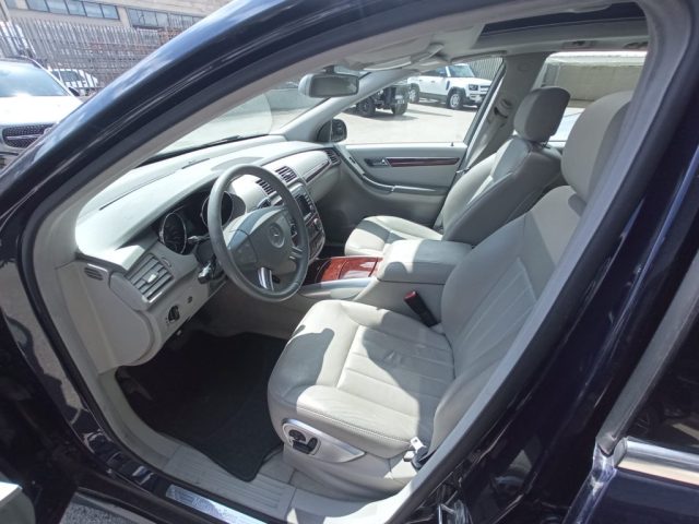 MERCEDES-BENZ R 320 usata, con Boardcomputer