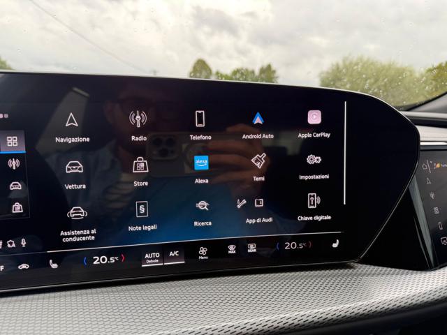 AUDI Q5 usata, con Volante in pelle