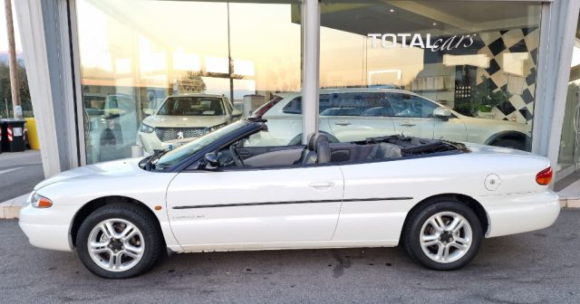 CHRYSLER Stratus usata, con Boardcomputer