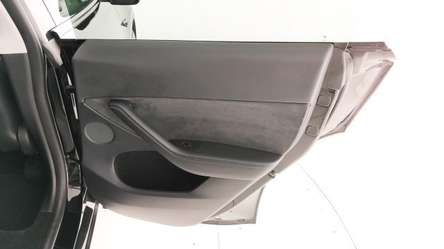 TESLA Model Y usata, con Riconoscimento dei segnali stradali