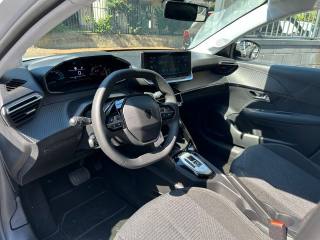 PEUGEOT 208 usata, con Boardcomputer