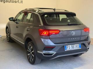VOLKSWAGEN T-Roc usata, con Autoradio