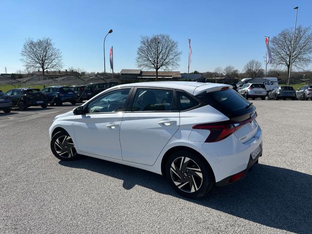 HYUNDAI i20 usata, con Airbag laterali