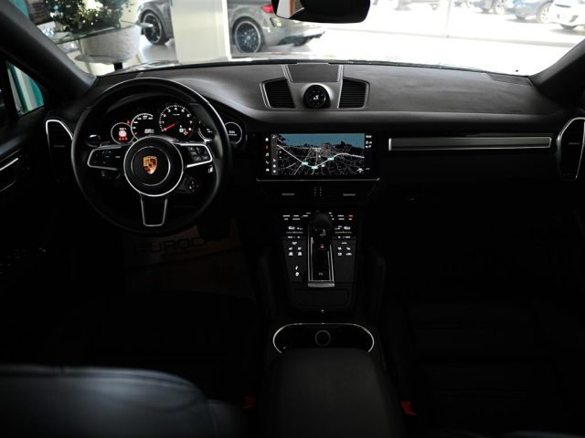 PORSCHE Cayenne usata, con Start/Stop Automatico