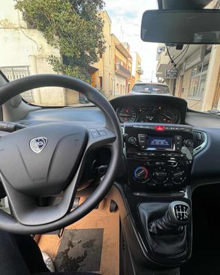 LANCIA Ypsilon usata, con Immobilizzatore elettronico