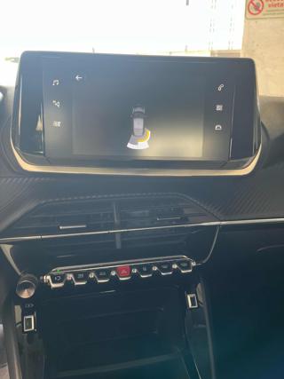 PEUGEOT 208 usata, con Autoradio