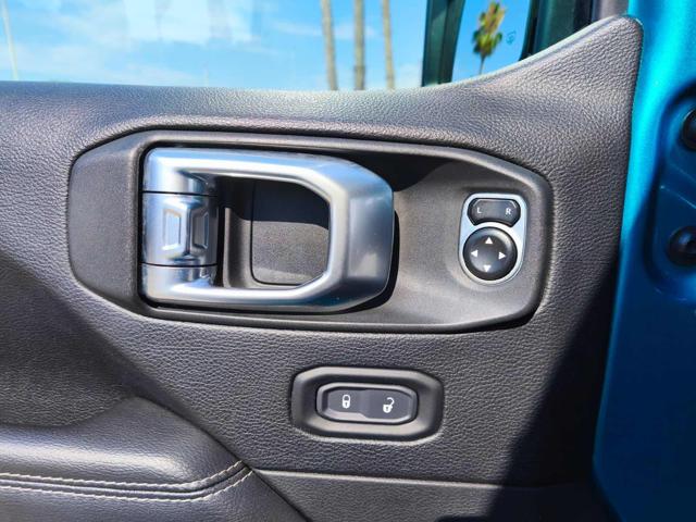 JEEP Wrangler usata, con Sedile posteriore sdoppiato