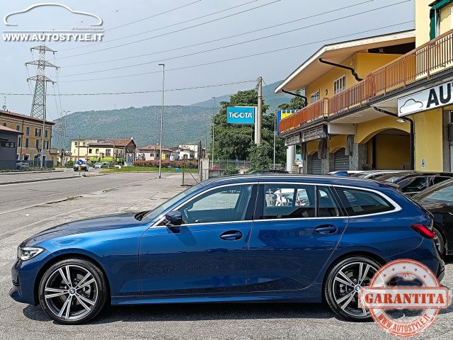 BMW 320 usata, con Autoradio digitale