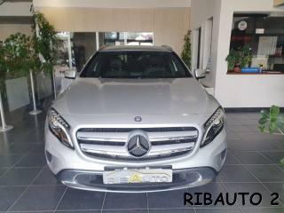 MERCEDES-BENZ GLA 220 usata, con Sistema di navigazione