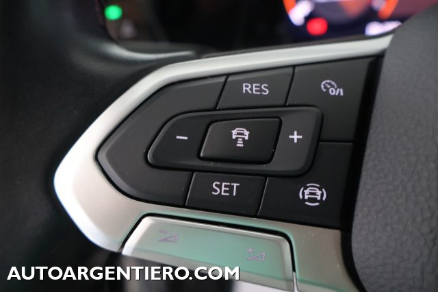 VOLKSWAGEN Golf usata, con Autoradio digitale