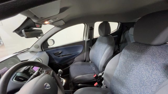 LANCIA Ypsilon usata, con Chiusura centralizzata