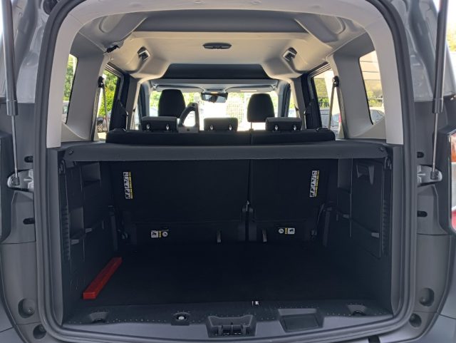 FORD Tourneo Courier usata, con Controllo trazione