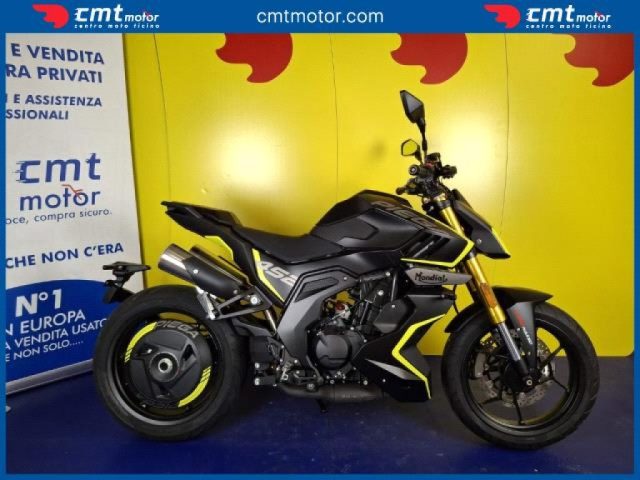 OTHERS-ANDERE OTHERS-ANDERE usata 0