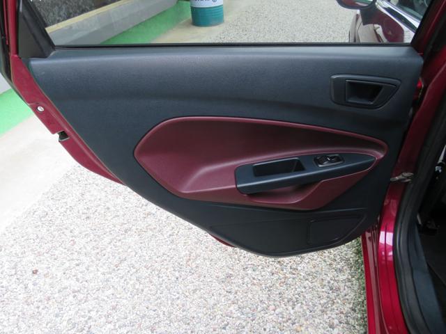 FORD Fiesta usata 19