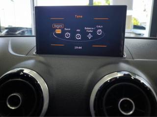 AUDI A3 usata, con Autoradio digitale