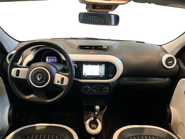 RENAULT Twingo usata 9