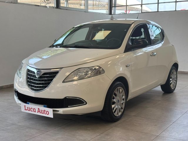 LANCIA Ypsilon usata, con ABS