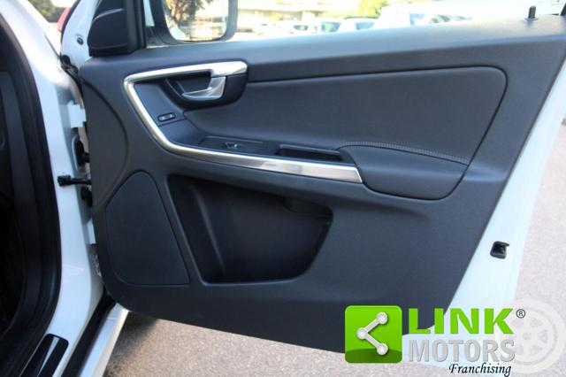 VOLVO XC60 usata 21