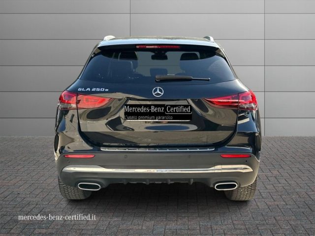 MERCEDES-BENZ GLA 250 usata, con Airbag Passeggero