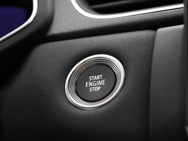 RENAULT Captur usata, con Volante multifunzione