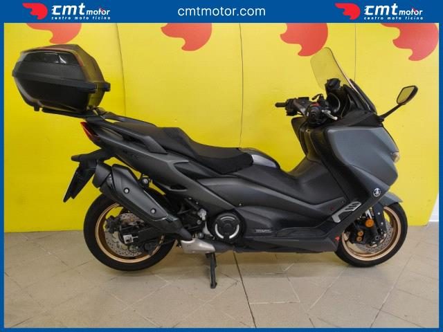 YAMAHA T-Max 560 usata 0
