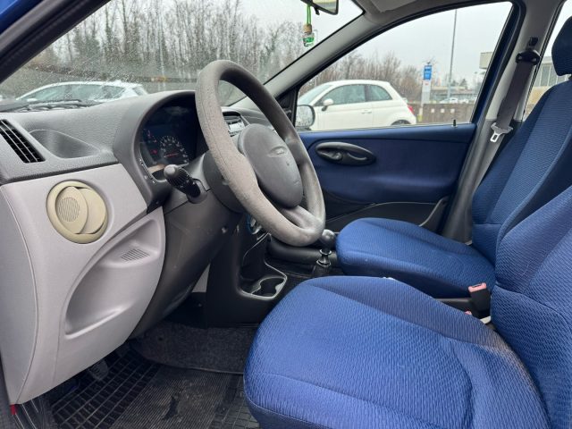 FIAT Punto usata 10
