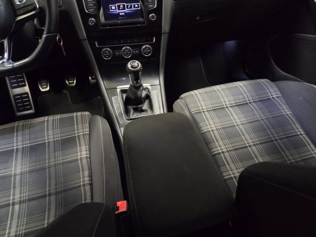 VOLKSWAGEN Golf GTD usata, con Fari LED