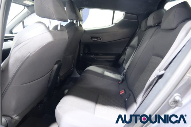 TOYOTA C-HR usata, con Monitoraggio pressione pneumatici