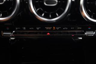 MERCEDES-BENZ CLA 200 usata, con Cruise Control