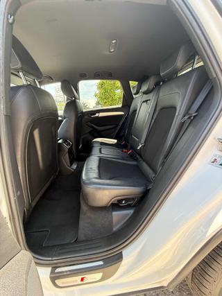 AUDI Q5 usata, con Specchietti laterali elettrici