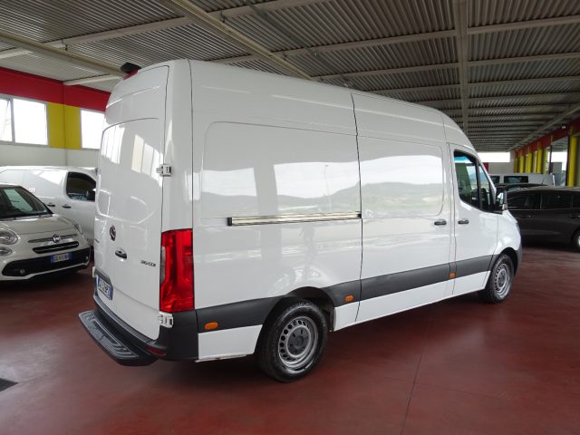 MERCEDES-BENZ Sprinter usata, con Autoradio
