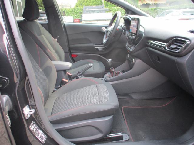 FORD Fiesta usata, con Park Distance Control