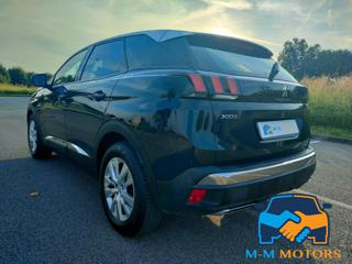 PEUGEOT 3008 usata, con Boardcomputer