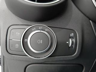 ALFA ROMEO Stelvio usata, con Sensore di luce