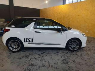 DS AUTOMOBILES DS 3 usata, con Autoradio