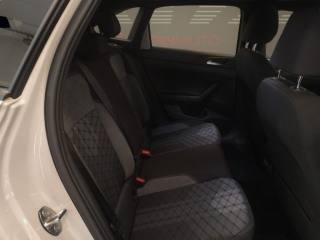 VOLKSWAGEN Taigo usata 18