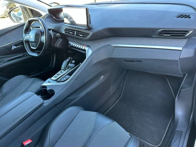 PEUGEOT 3008 usata, con Chiusura centralizzata