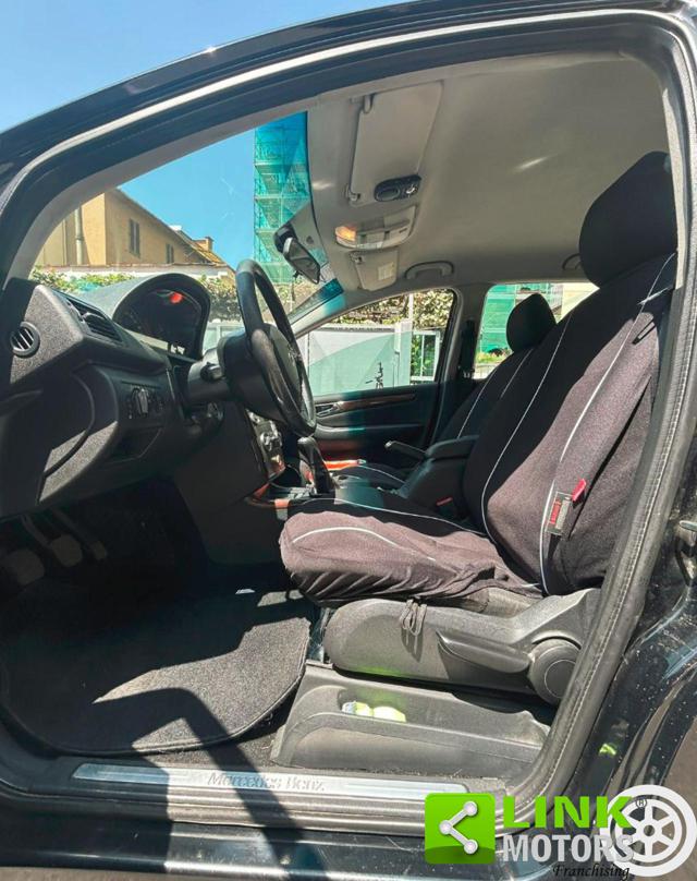 MERCEDES-BENZ A 180 usata, con Alzacristalli elettrici