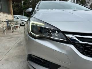 OPEL Astra usata, con Airbag