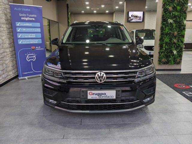 VOLKSWAGEN Tiguan usata, con Airbag laterali