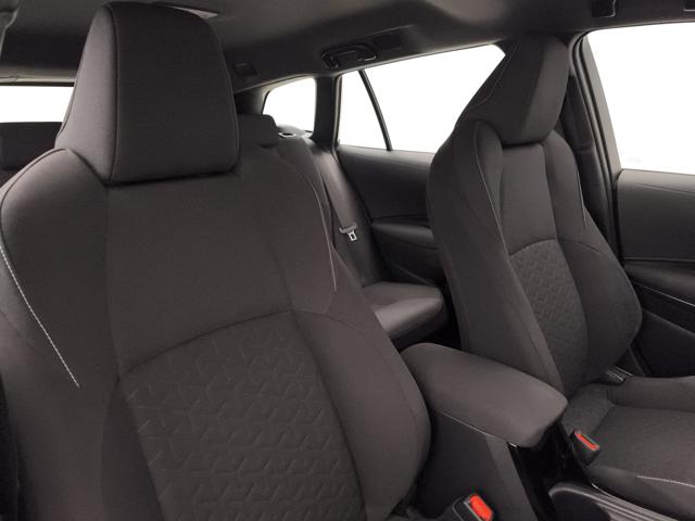 TOYOTA Corolla usata, con Volante multifunzione