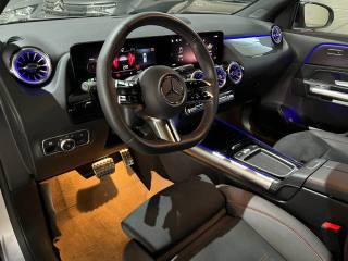 MERCEDES-BENZ GLA 200 usata, con Sedili riscaldati