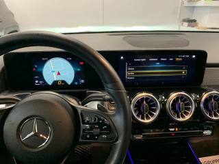 MERCEDES-BENZ GLB 180 usata, con Chiusura centralizzata telecomandata