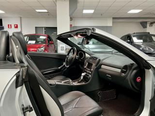MERCEDES-BENZ SLK 200 usata, con Autoradio