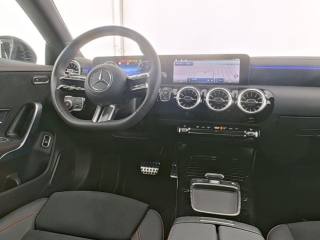 MERCEDES-BENZ CLA 180 usata, con Boardcomputer